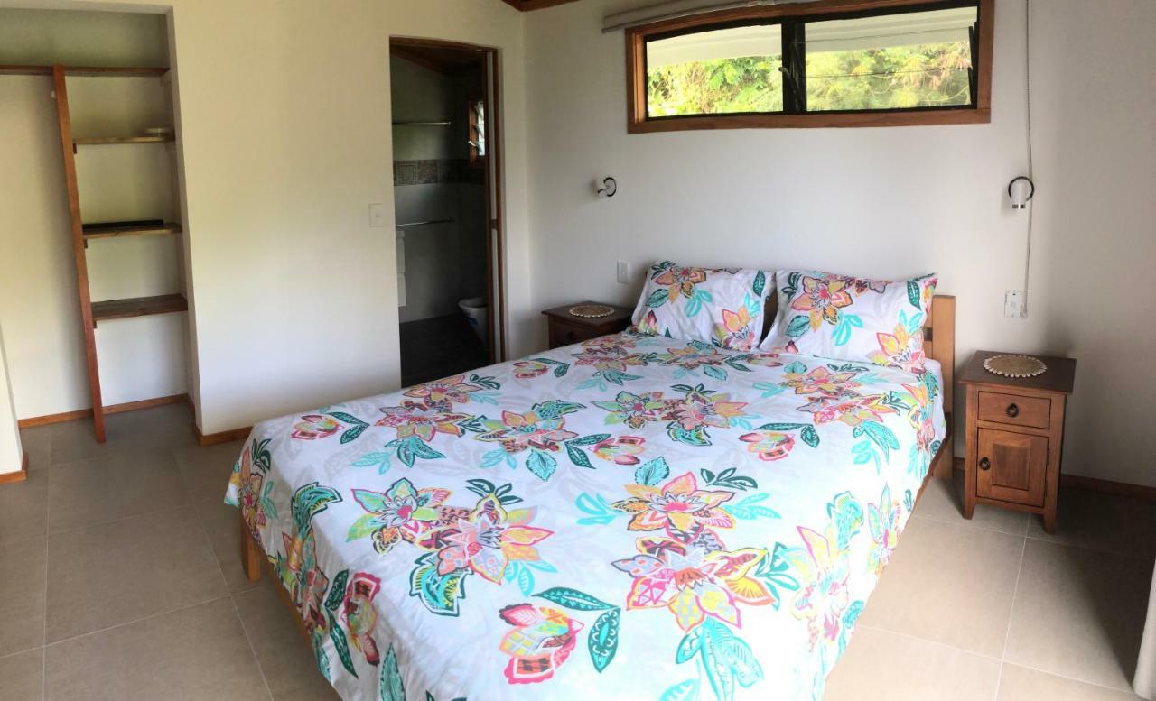 Pacific Views, Tranquil Location, Large Home Navy House 2 Rarotonga Exterior photo